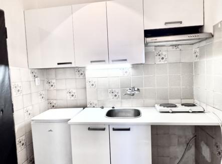 Pronájem bytu, 1+1, 28 m²