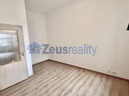 Pronájem bytu, 2+kk, 47 m²