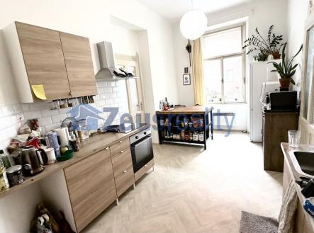Pronájem bytu, 3+kk, 66 m²