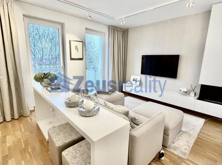 Pronájem bytu, 3+1, 124 m²
