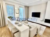 Pronájem bytu, 3+1, 124 m²