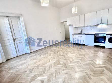 Pronájem bytu, 2+1, 63 m²