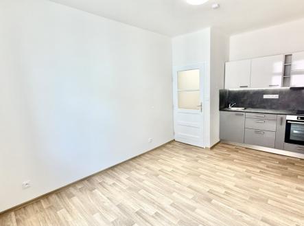Pronájem bytu, 1+kk, 22 m²