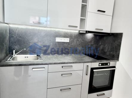 Pronájem bytu, 1+kk, 22 m²