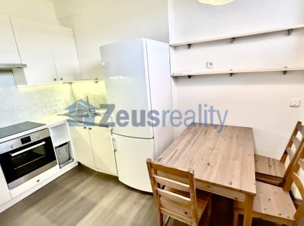 Pronájem bytu, 2+1, 42 m² obrázek