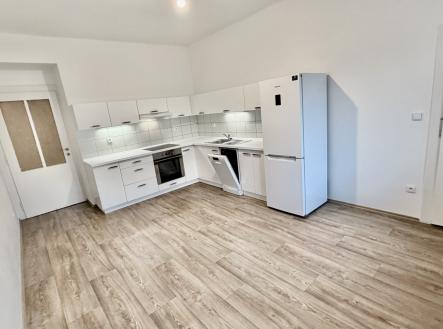 Pronájem bytu, 1+1, 50 m²