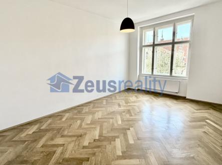 Pronájem bytu, 3+kk, 75 m²
