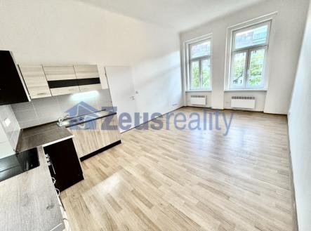 Pronájem bytu, 2+kk, 35 m²