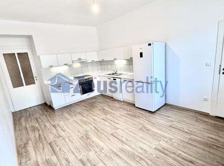 Pronájem bytu, 1+1, 50 m²