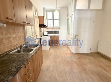 Pronájem bytu, 2+1, 70 m²