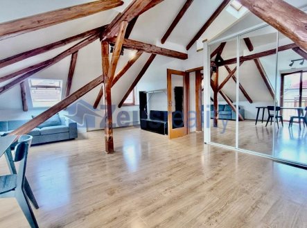 Pronájem bytu, 3+kk, 90 m², Praha – fotka 1 z 4
