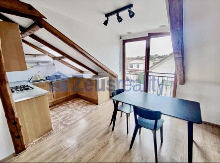 Pronájem bytu, 3+kk, 90 m², Praha – náhled fotky 2