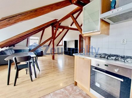 Pronájem bytu, 3+kk, 90 m², Praha – náhled fotky 3