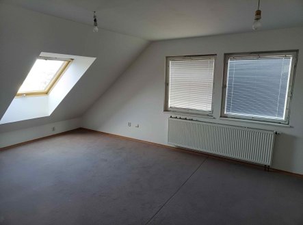 Pronájem bytu, 2+1, 68 m²