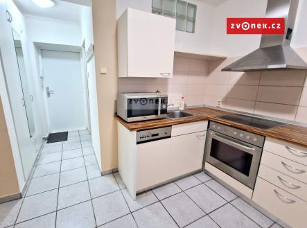 Pronájem bytu, 1+1, 33 m²