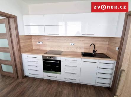 Pronájem bytu, 3+1, 68 m²