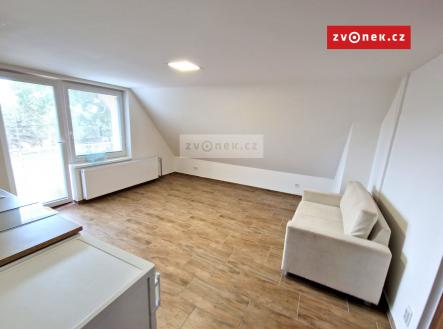 Pronájem bytu, 2+kk, 45 m²