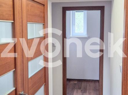 Pronájem bytu, 2+1, 78 m²