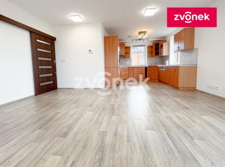 Pronájem bytu, 4+kk, 81 m²