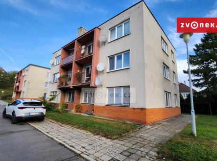 Pronájem bytu, 1+kk, 35 m²