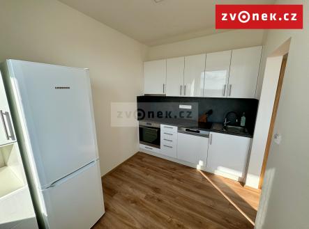 Pronájem bytu, 2+1, 45 m² obrázek