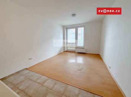 Pronájem bytu, 1+kk, 28 m²