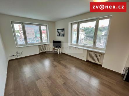 Pronájem bytu, 2+kk, 61 m²