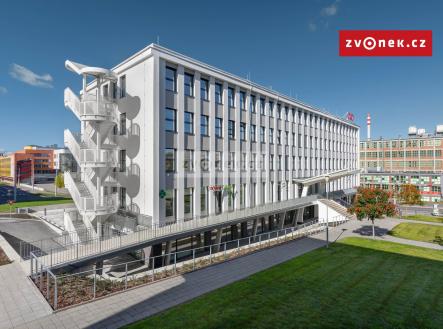 Pronájem - obchodní prostor, 245 m²