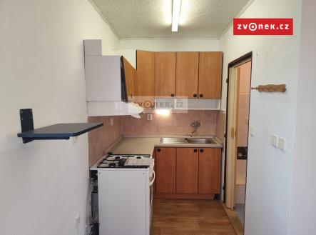 Pronájem bytu, 1+kk, 28 m²