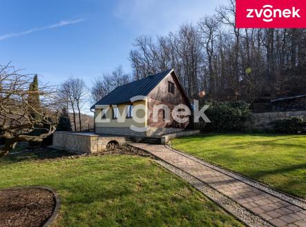 Prodej komerčního objektu, administrativní budova, 660 m²