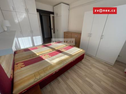 Pronájem bytu, 2+1, 54 m²