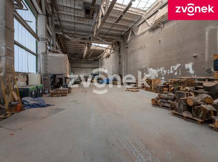Pronájem komerčního objektu, výroba, 472 m²