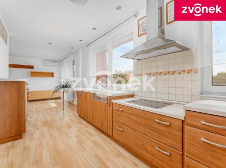 Prodej bytu, 3+kk, 71 m²