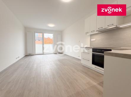 Pronájem bytu, 1+kk, 37 m²