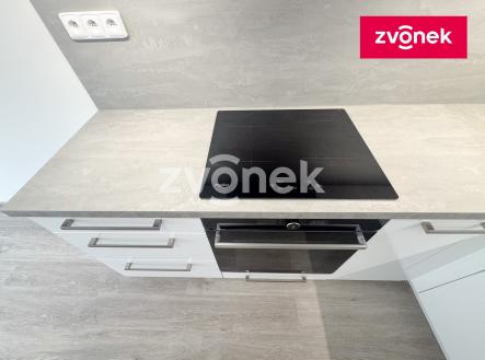 Pronájem bytu, 1+kk, 37 m²