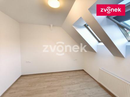 Pronájem bytu, 2+kk, 66 m²