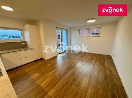 Pronájem bytu, 3+kk, 82 m²
