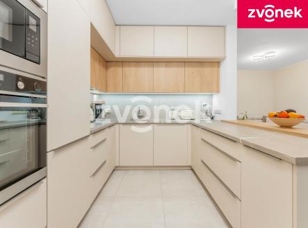 Prodej bytu, 3+kk, 68 m²