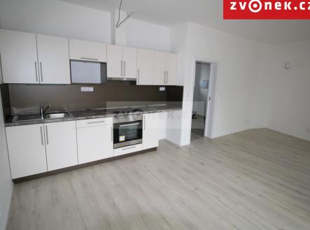 Pronájem bytu, 1+kk, 39 m²
