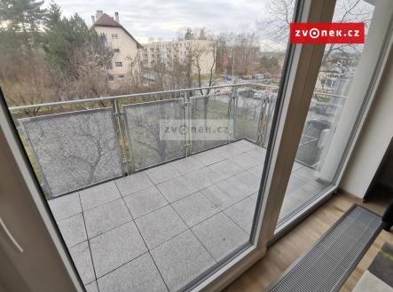 Pronájem bytu, 1+kk, 37 m²