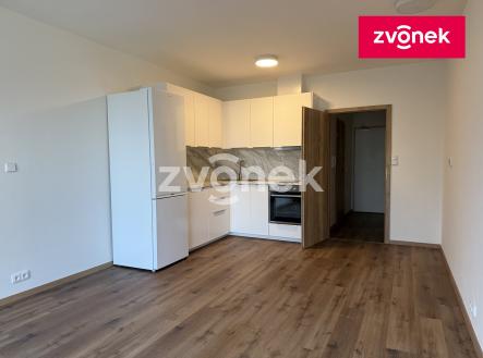 Pronájem bytu, 1+kk, 32 m²