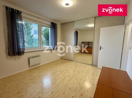 Pronájem bytu, 1+1, 40 m²