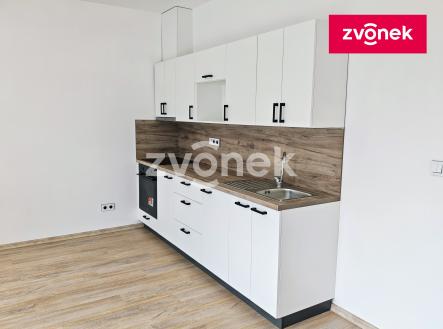 Pronájem bytu, 1+kk, 36 m²