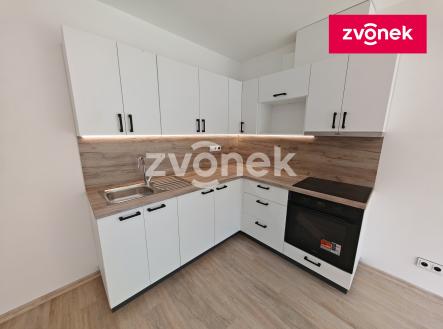 Pronájem bytu, 1+kk, 34 m²