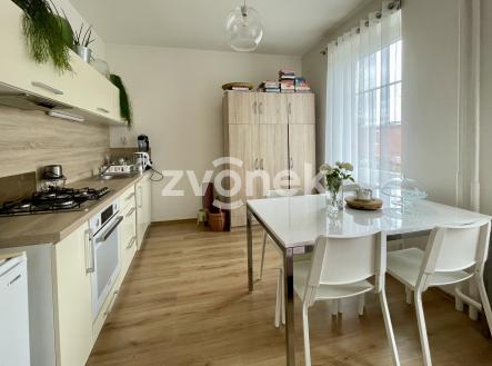 Pronájem bytu, 2+kk, 29 m² obrázek