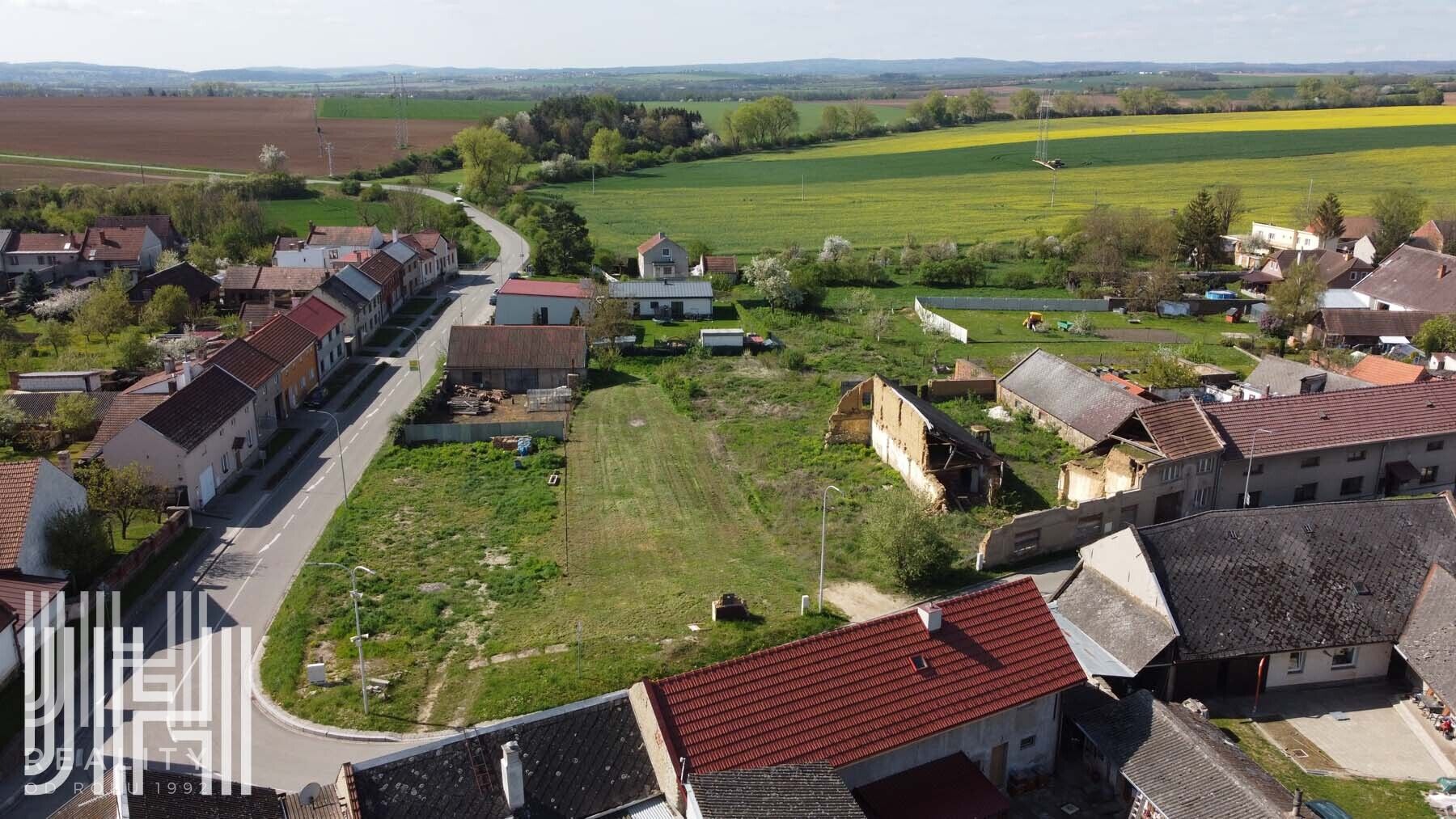 Prodej stavebního pozemku na úpatí Velkého Kosíře