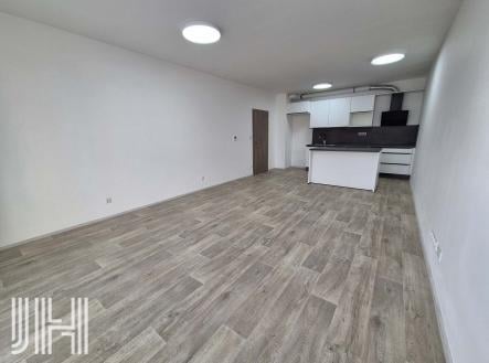 Pronájem bytu, 2+kk, 68 m²