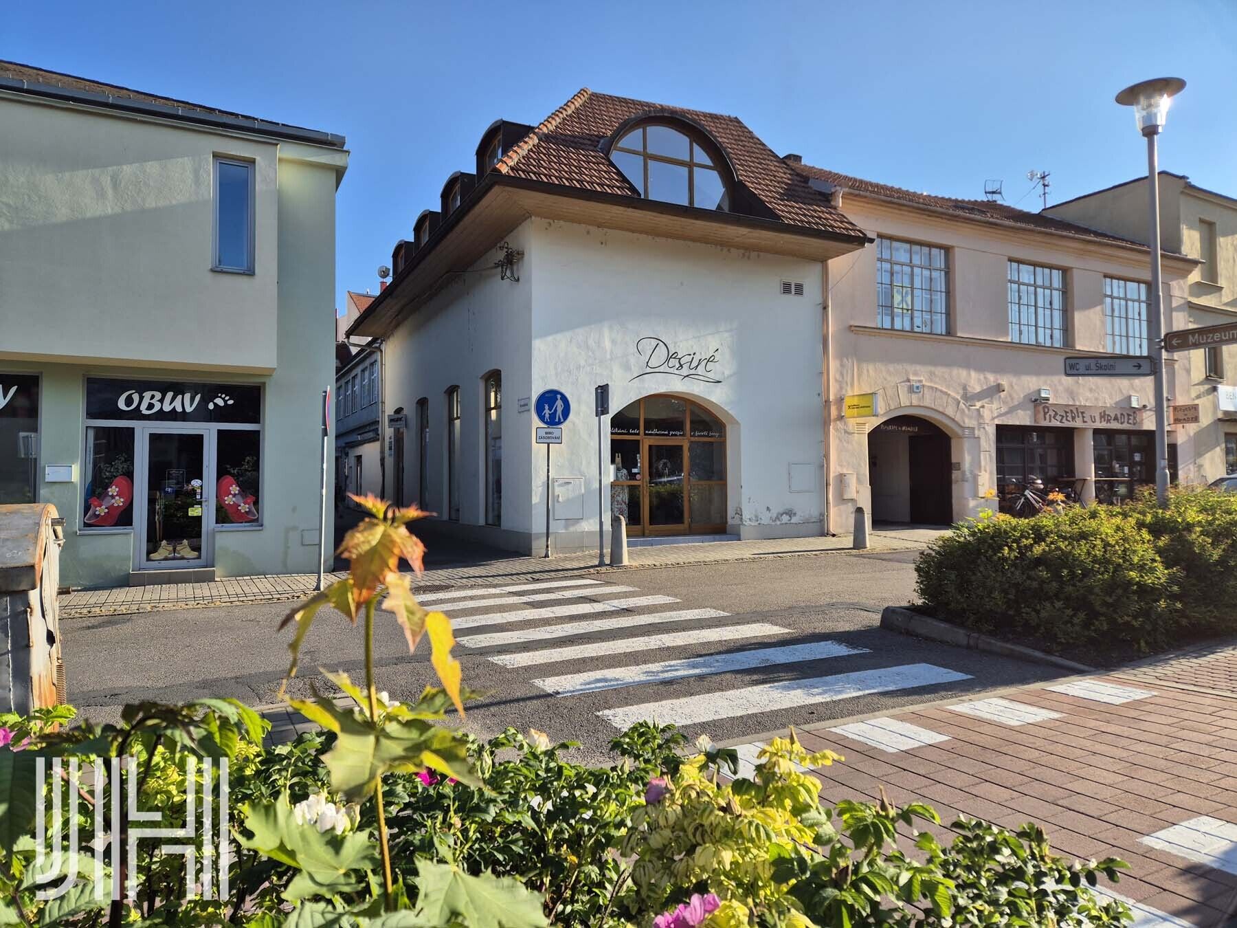 Prodej komerčního objektu v centru města u parkoviště a pěší zóny