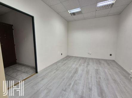Pronájem kanceláře, 32 m²