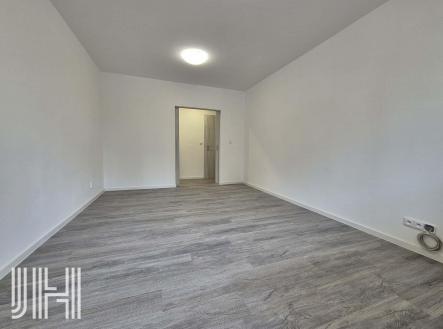 Pronájem bytu, 1+1, 38 m²